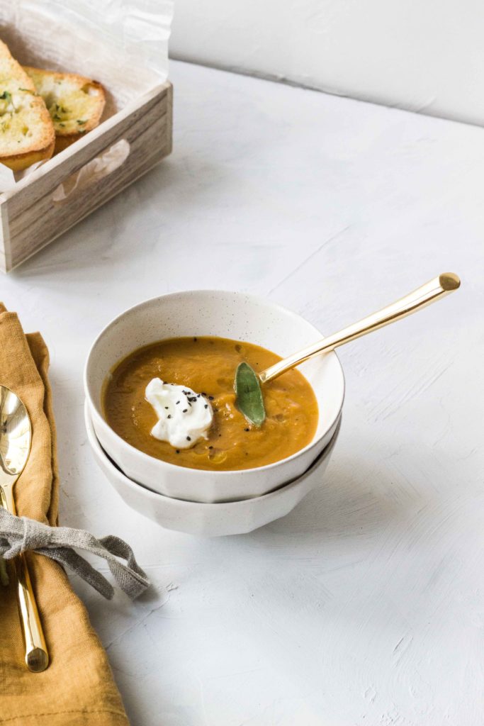 Simple Vegan Sweet Potato Soup