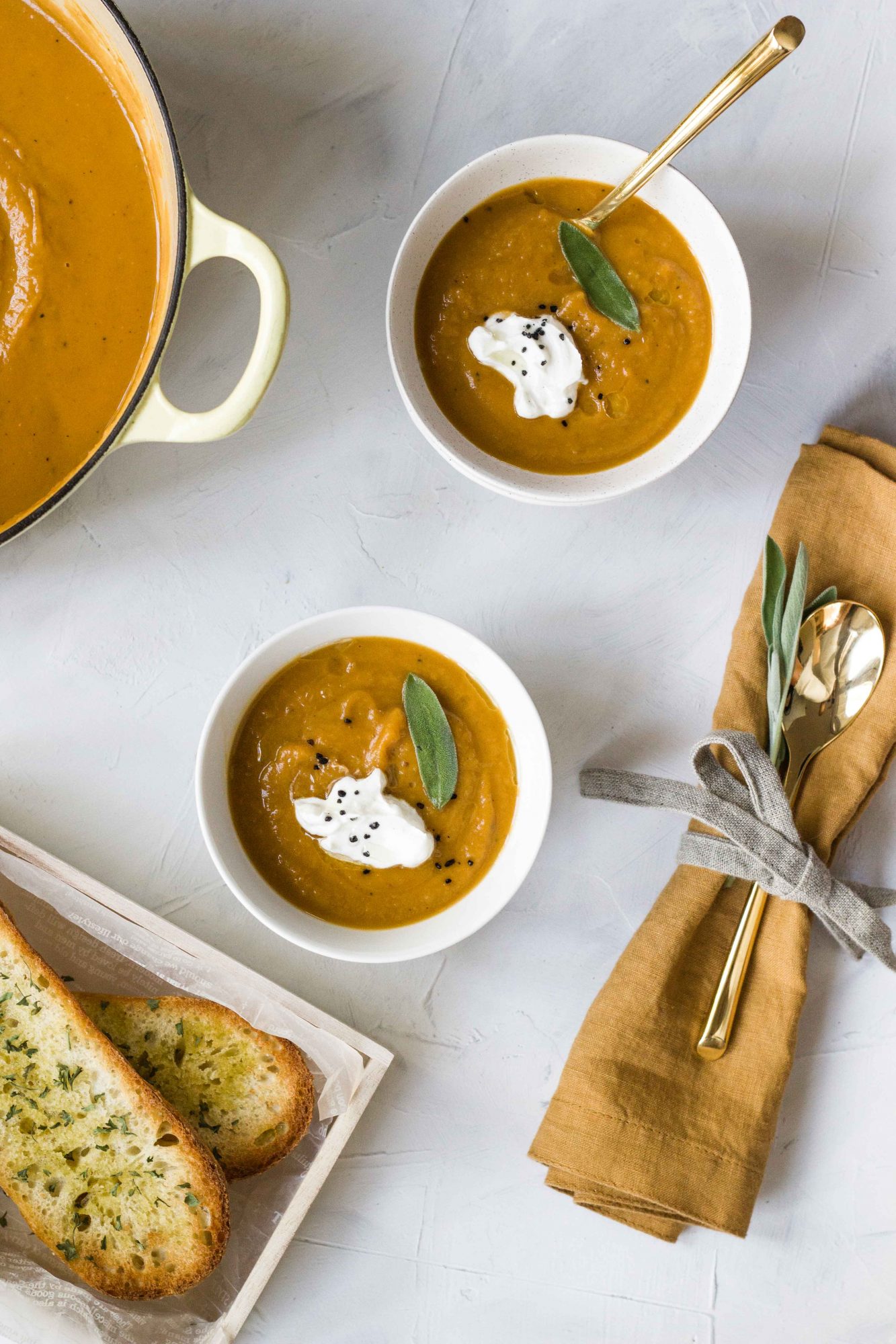 Simple Vegan Sweet Potato Soup