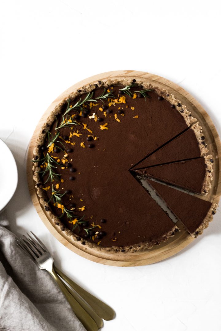 No Bake Vegan Orange Chocolate Fudge Tart