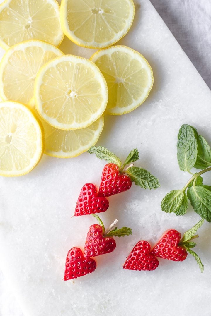 Rosewater Strawberry Lemonade Spritzer-1