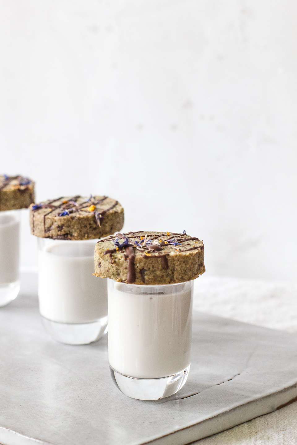Earl Grey Cream Chocolate Chunk Shortbread Cookies