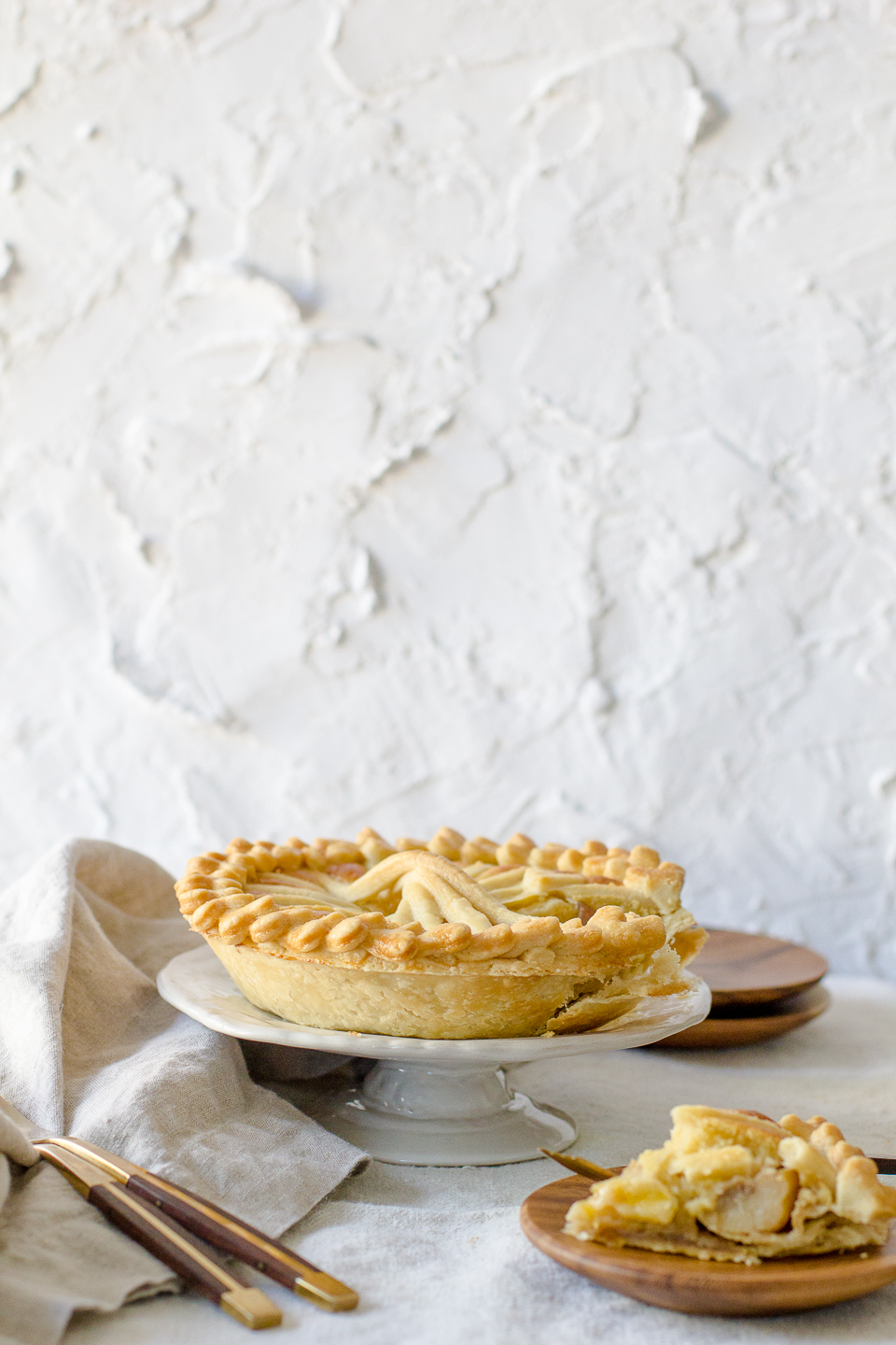 Apple Almond Pie with a Flaky Vegan Crust Rezel Kealoha