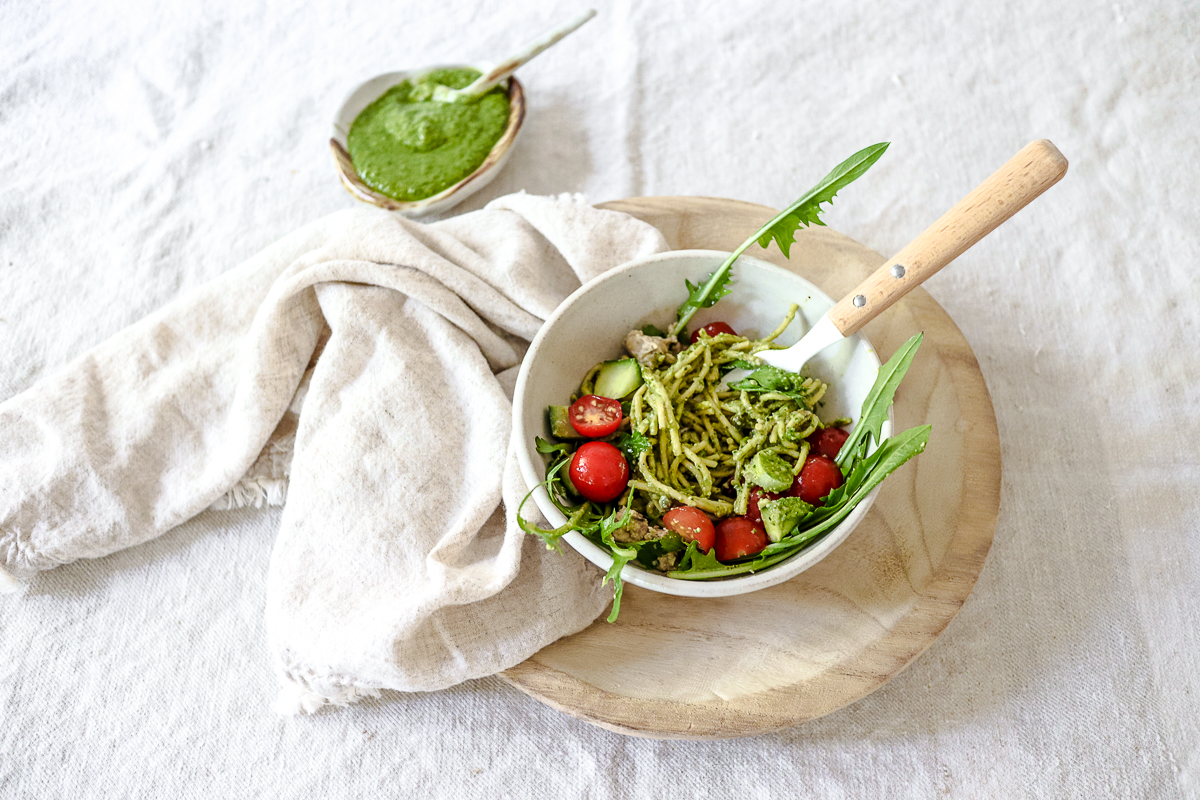 tomato pesto pasta salad