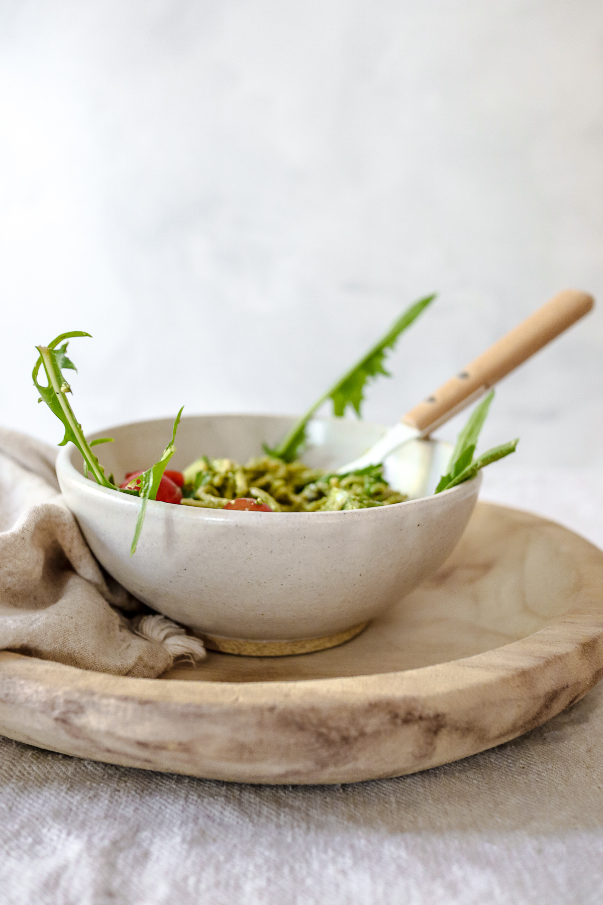 tomato pesto pasta salad