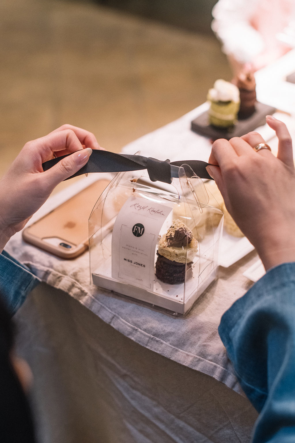 Modern Cake Decorating Party