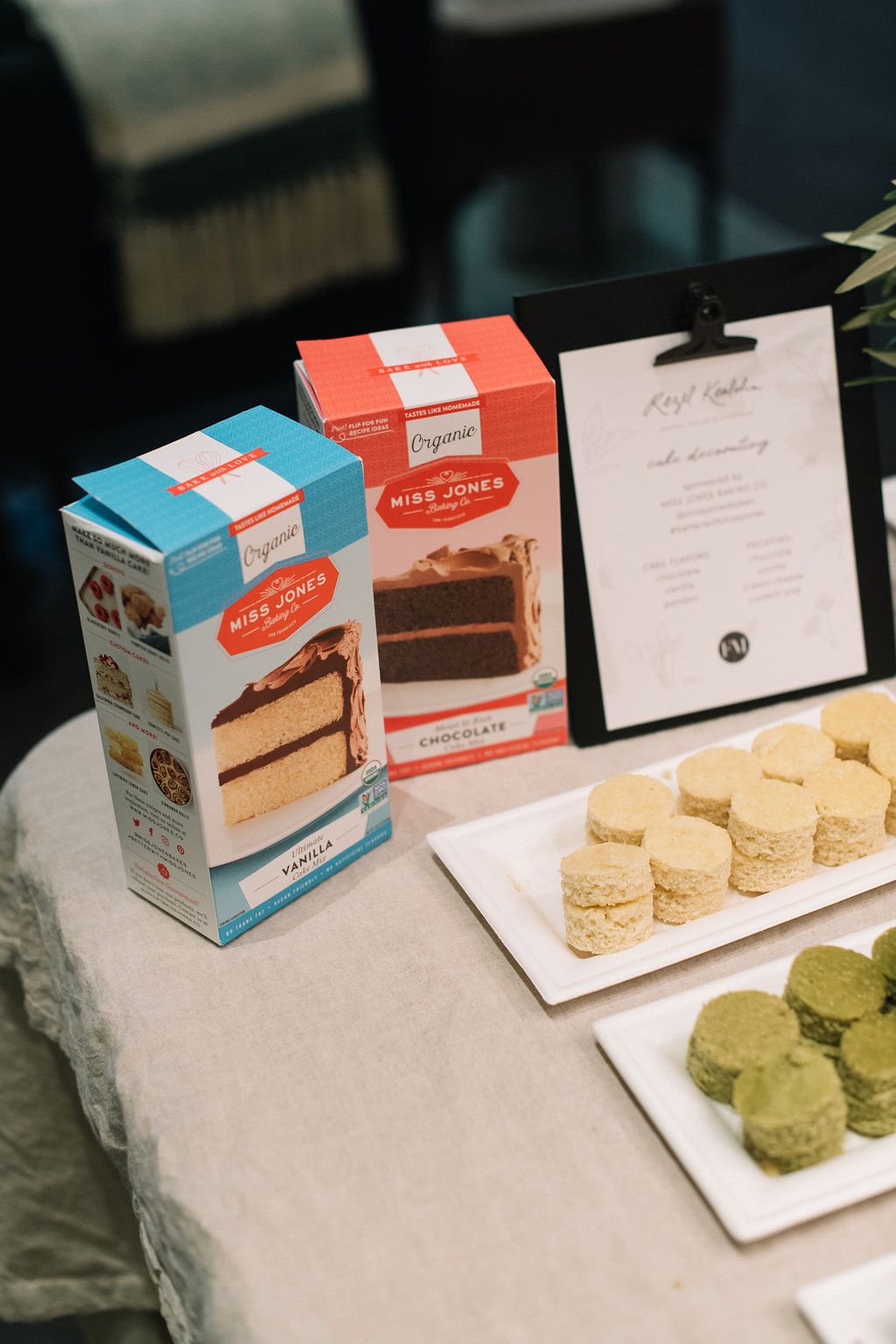 Modern Cake Decorating Party