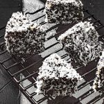 4 Pieces of Black Sesame Lamington Cake
